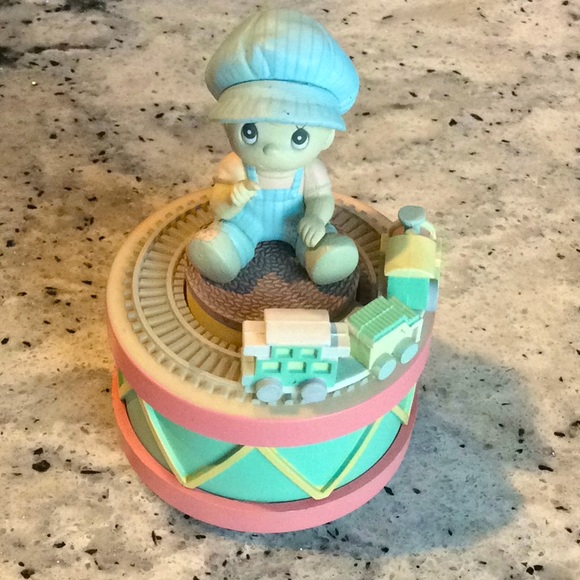 Precious Moments 1990 Chattanooga Choo Choo